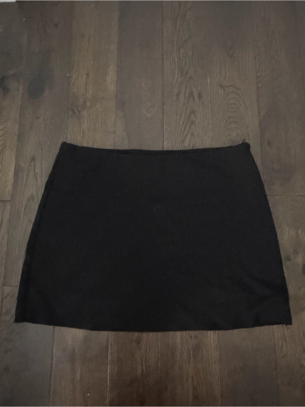 Women's Black Mini Skirt - Sleek Everyday Essential